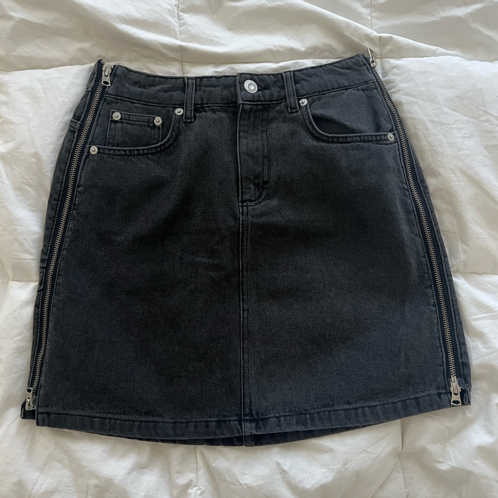 French Connection Black Wash Zippered Denim Skirt